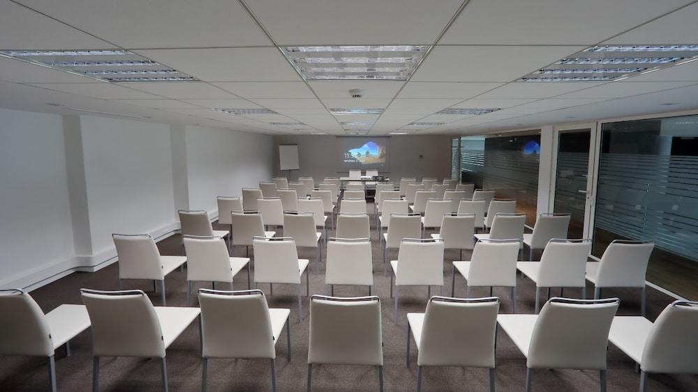 Premiere Classe Centre Hotel
